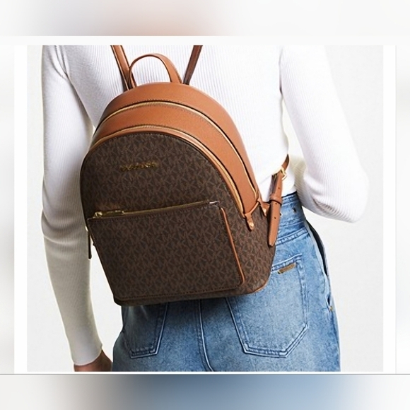 Michael Kors Adina Medium Logo Backpack - Picture 3 of 8